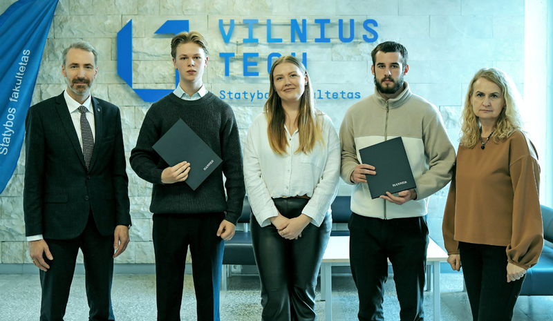  „Hanner“  jau trečius metus iš eilės skyrė stipendijas Statybos fakulteto pirmakursiams